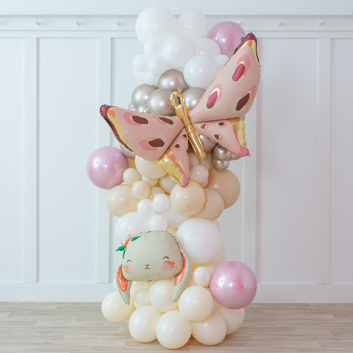 Easter Pearl Sands Ready-Made Inflated Balloon Pillar