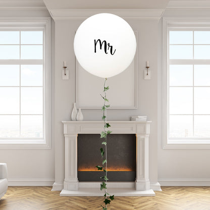 White Ivy Tail Giant Balloon